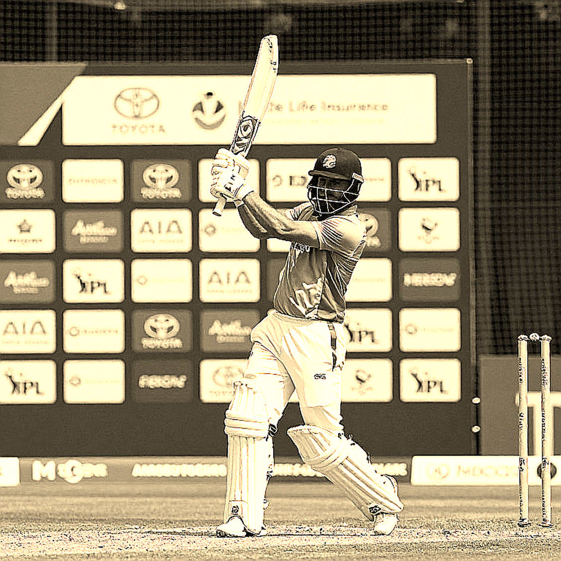 ब्राउन आउट: WBBL|12 में स्ट्राइकर्स की असली कमज़ोरी तेज़ गेंदबाज़ी नहीं, तीन-विदेशी कोटा है